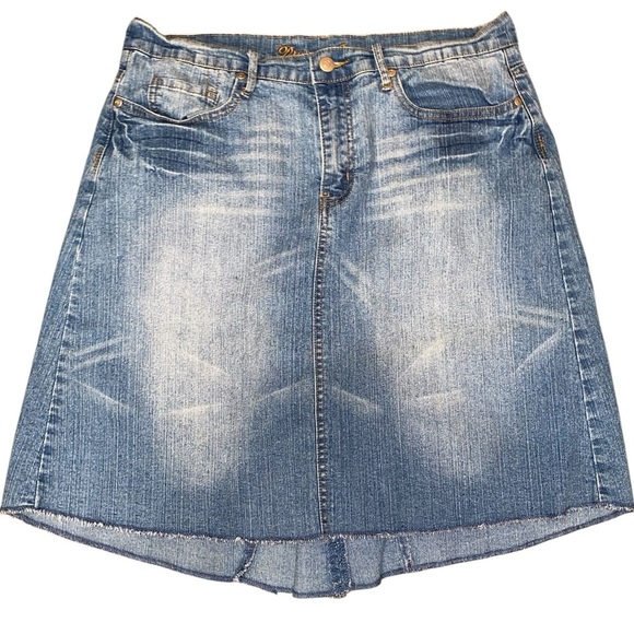 Drama Jeans Brand High-Low Studded A-Line Mini Skirt in Medium Blue Wash Size 14 - Picture 1 of 7